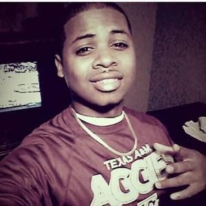 Meet your Posher, Deondre